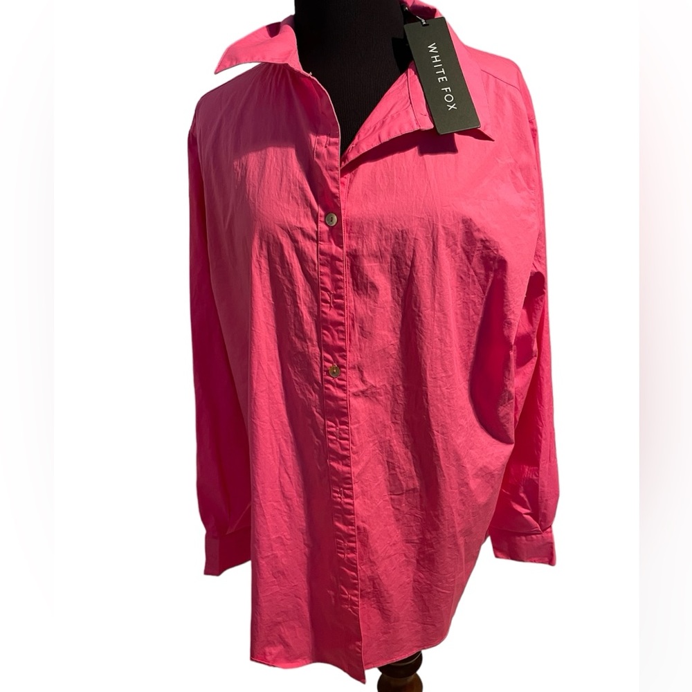 NWT WHITE FOX BOUTIQUE HOT PINK BUTTON DOWN DRESS.